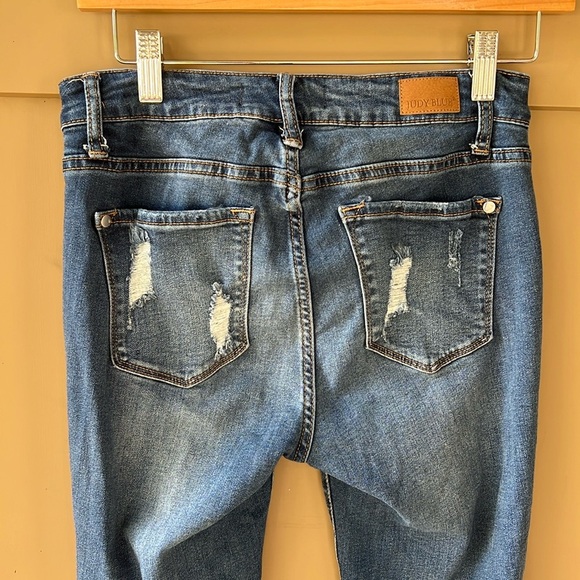 Judy Blue 7/28 Snake Print Patches Distressed Skinny Jeans - Picture 6 of 9